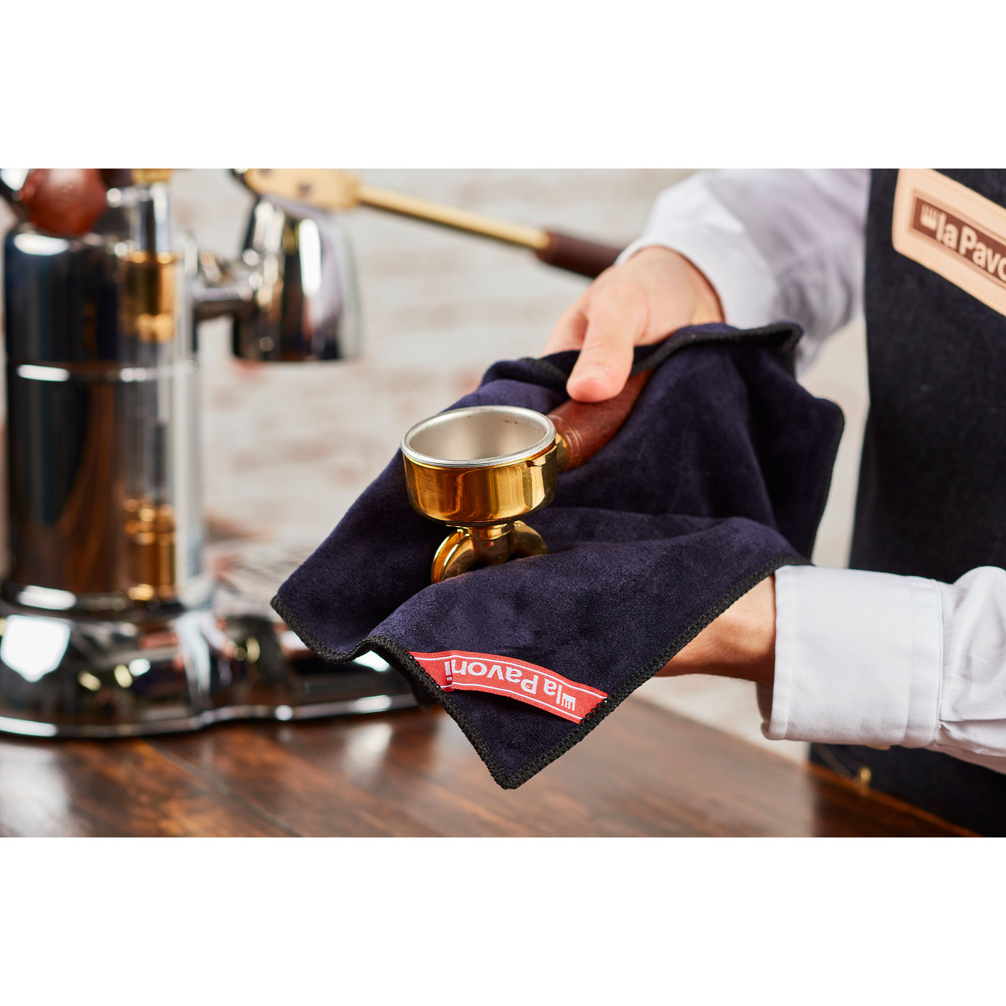 La Pavoni 4pc set of microfibre cleaning cloths LPCLOTHSET Signature