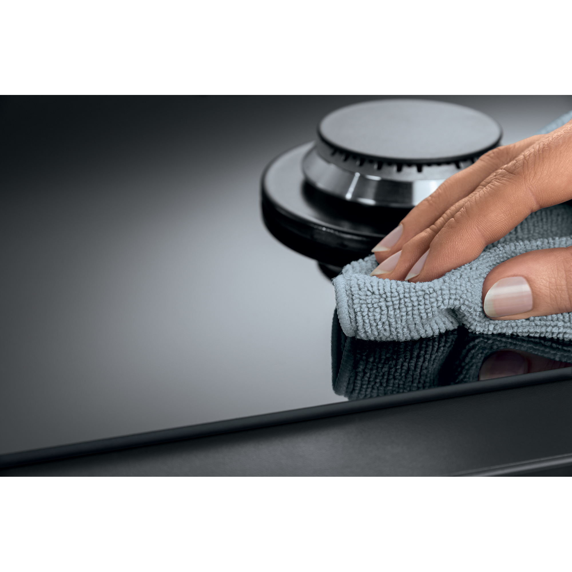 AEG 90cm 5 Burner Ceramic Glass Gas Cooktop HG975550VB Signature