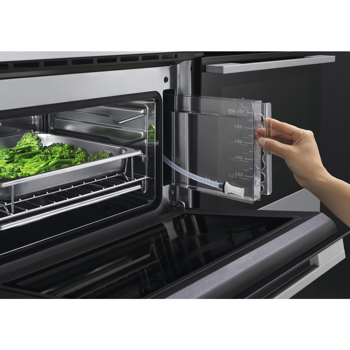 Series 9 Combination Steam Oven, 60cm, 9 Function OS60NDB1 Signature