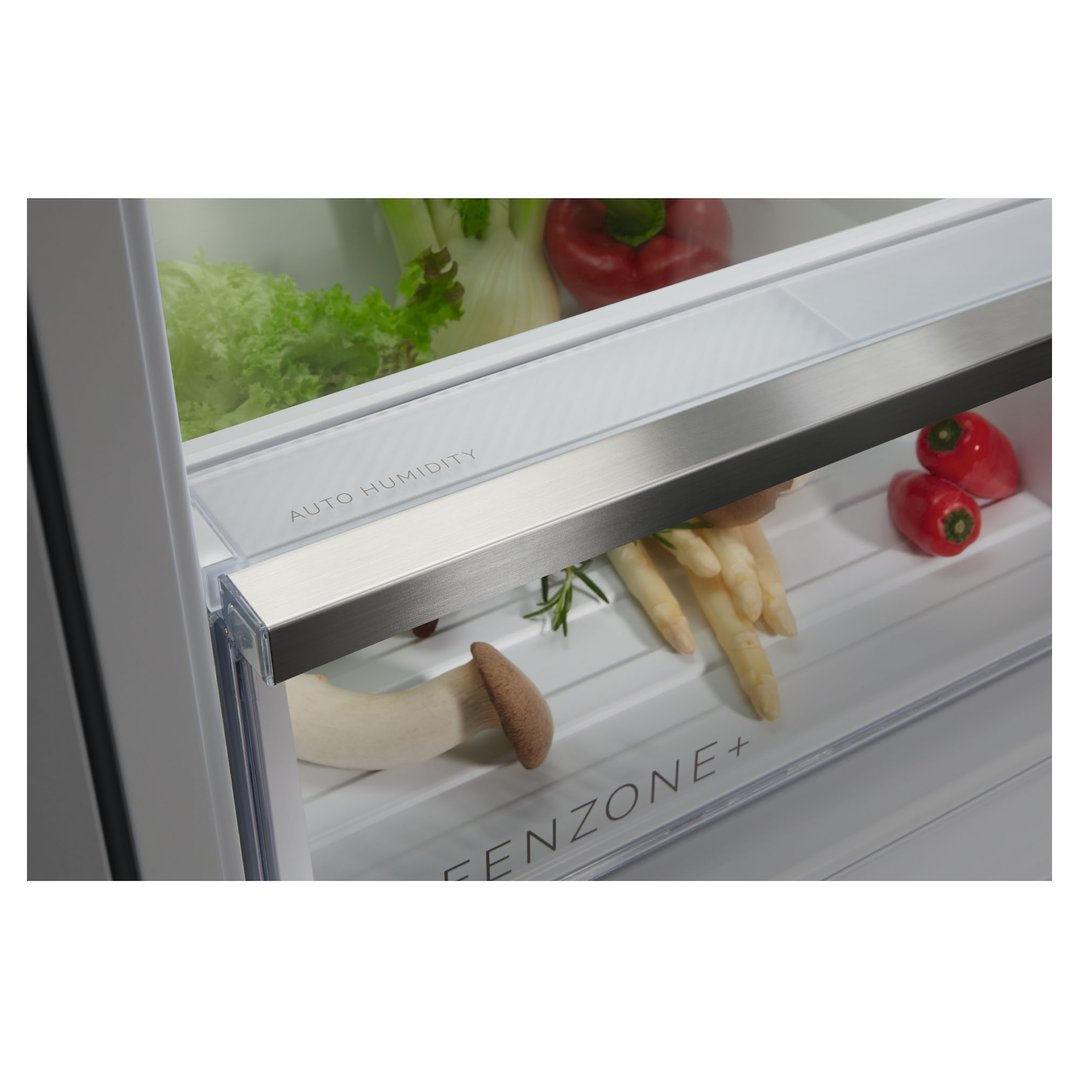 AEG 7000 Series 376L Built-in Bottom Freezer Fridge OSC7P19ACF