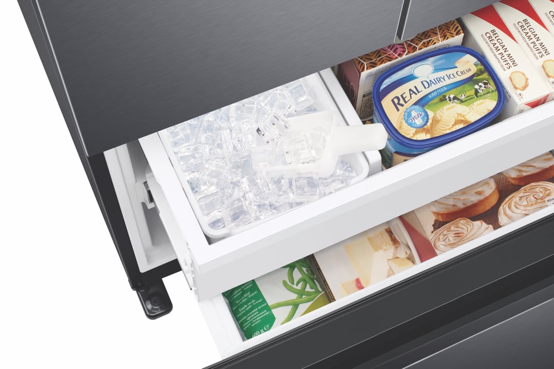 Samsung 495L French Door Refrigerator Freezer Drawer - Black SRF5300BD
