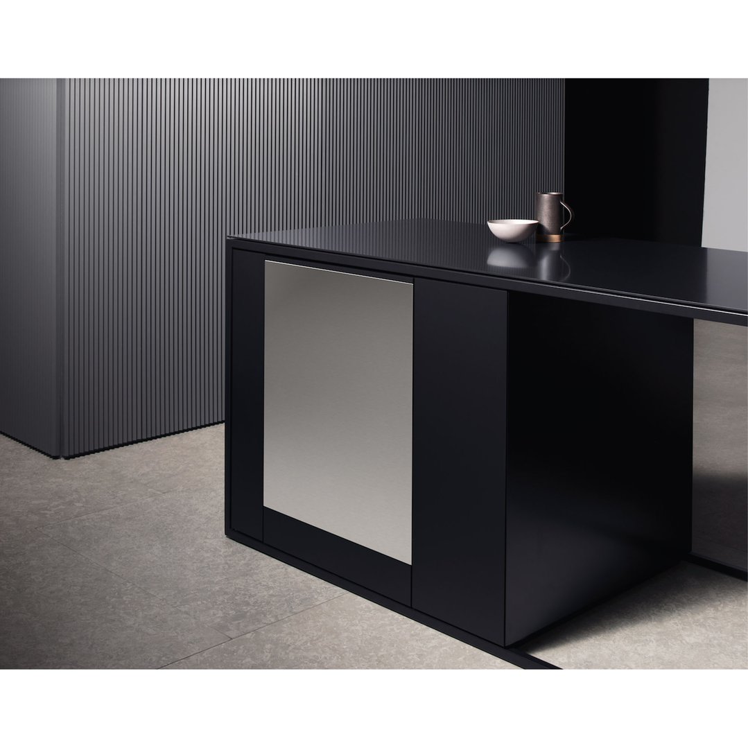 Miele CLST INT FRONT PANEL GFVI701/72