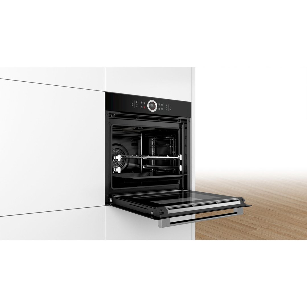 Bosch Serie 8 Oven Black HBG6753B1A