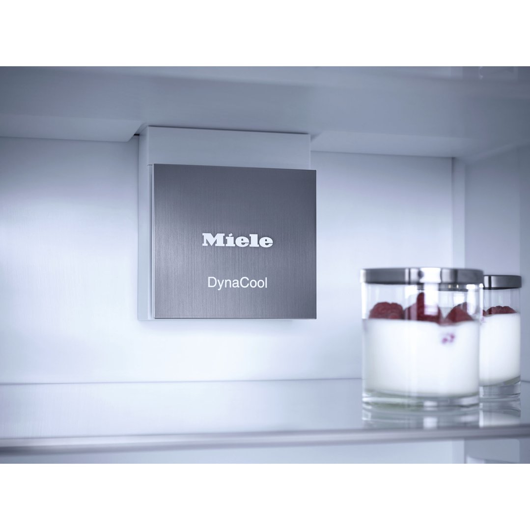 Miele 294L Fully Integrated Fridge with PerfectFresh Pro Technology KS7743E