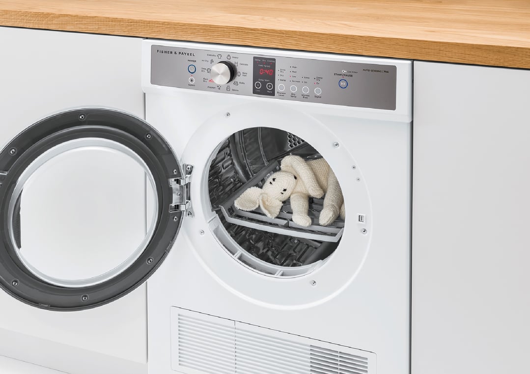 Fisher & Paykel 7kg Series 7 Vented Dryer DE7060P2