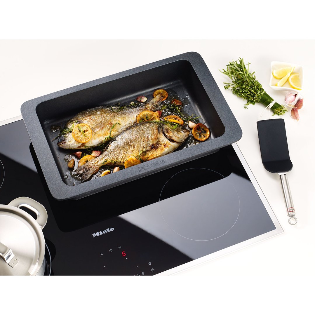 Miele Gourmet Oven Dish HUB5000M