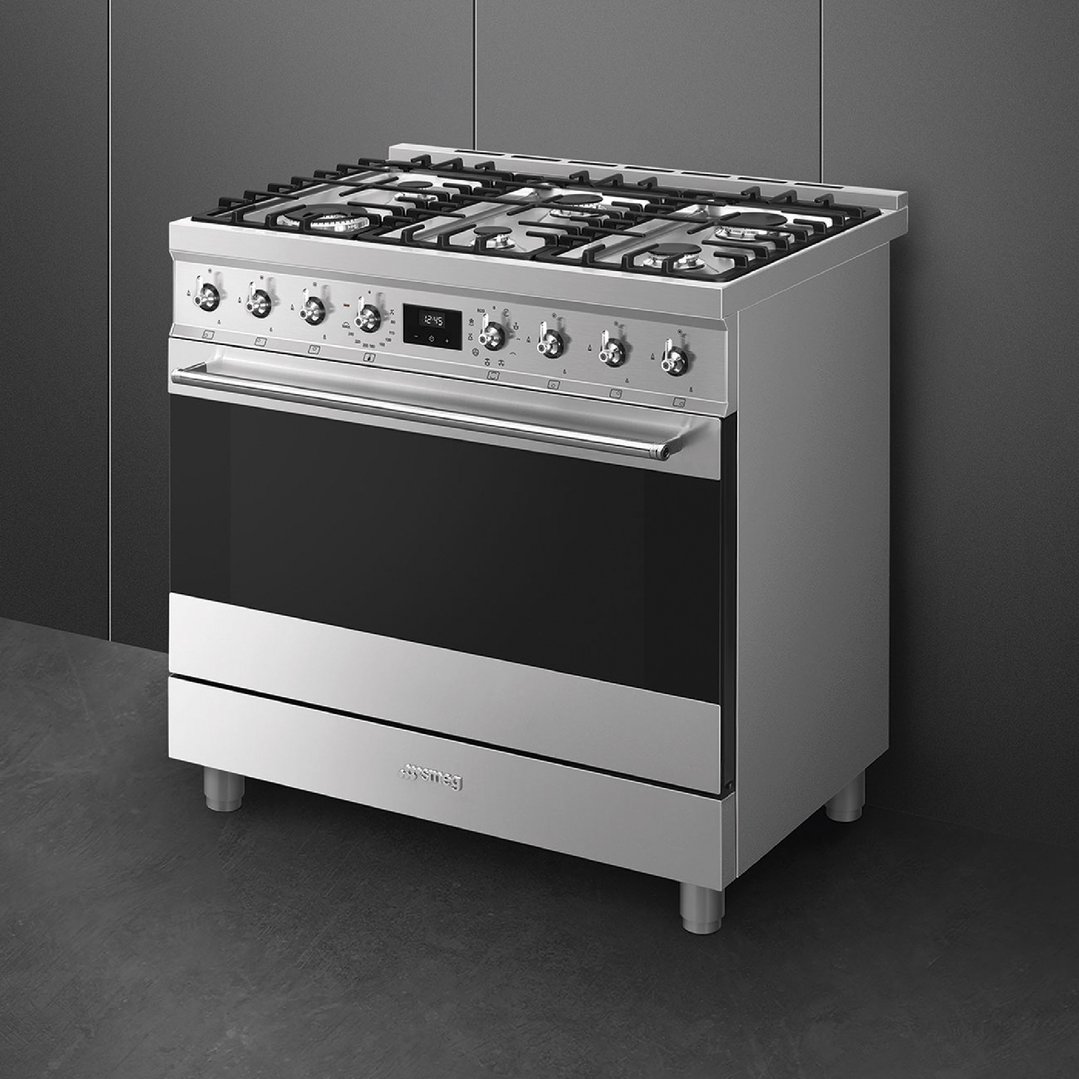 Smeg 90cm 6 Burner Classic Freestanding Dual Fuel Cooker Stainless Steel CS9GMXA2