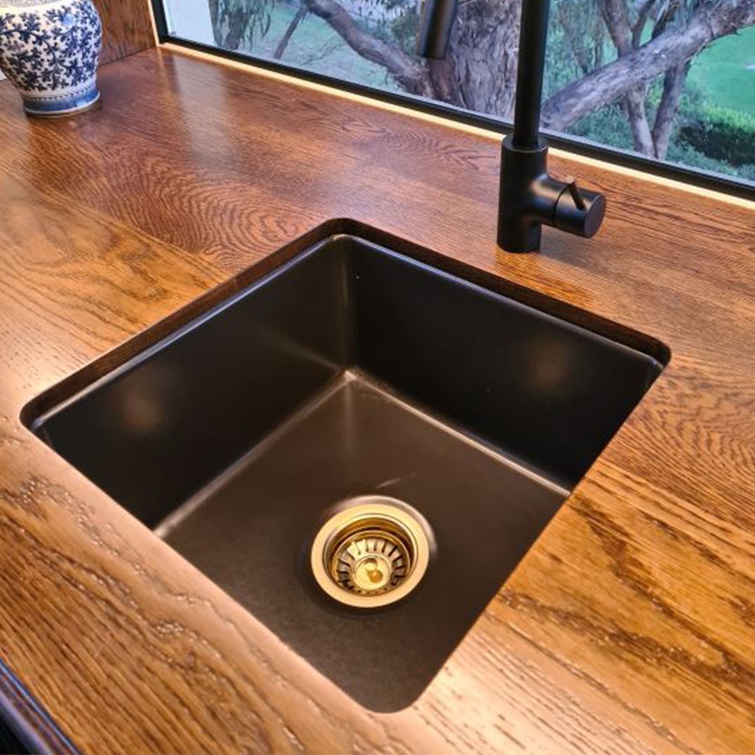 Turner Hastings Cuisine 46x46 Inset / Undermount Fireclay Sink Matte Black with Overflow CU46FS-MB-OF