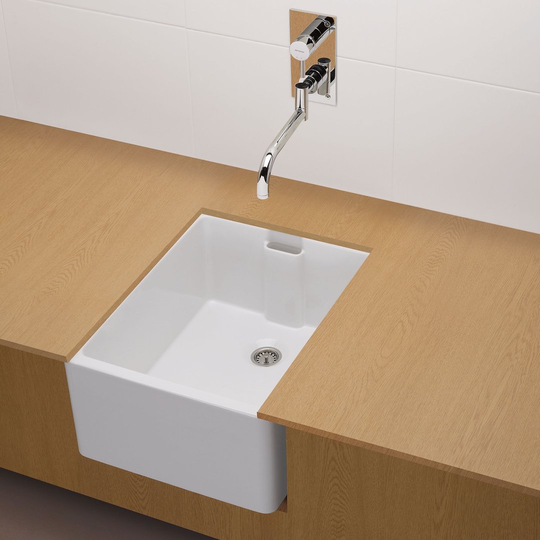 Turner Hastings Belfast 60x46 Fireclay Butler Sink 7400