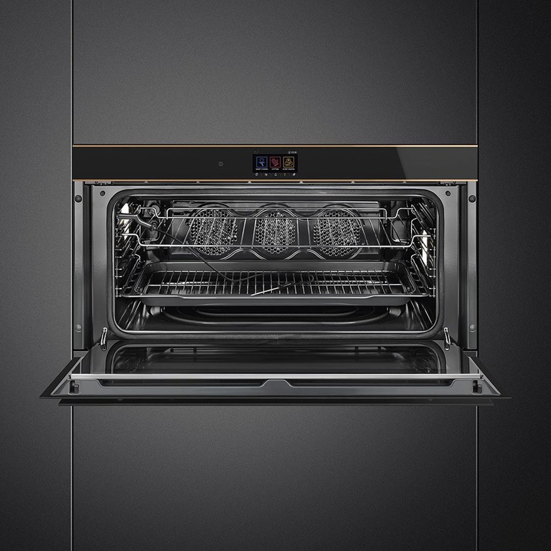 Smeg 90cm Dolce Stil Novo Pyrolitic Touch Control Oven Black SFPR9606WTPNR