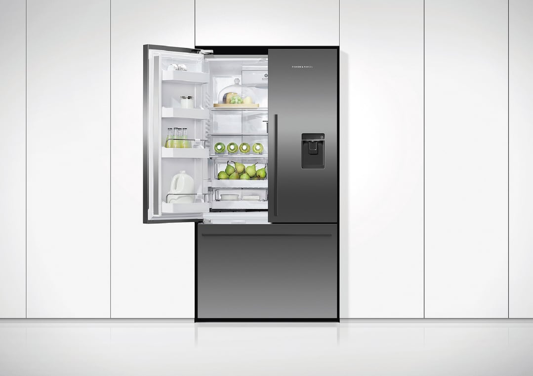 Fisher & Paykel 569L Series 7 French Door Refrigerator Freezer, Ice & Water RF610ADUB5