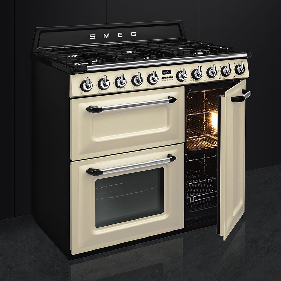 Smeg 90cm Thermoseal Freestanding CookerPanna TRA93P