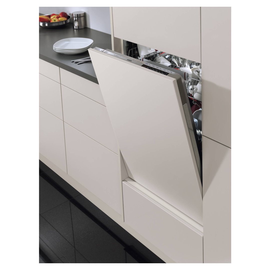 AEG 60cm Fully Integrated Dishwasher FBF9433SBA