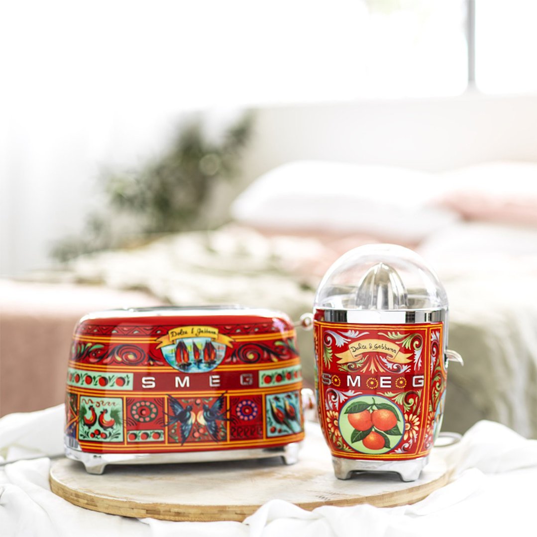 Smeg Dolce & Gabbana 50s Retro Style Citrus Juicer CJF01DGAU