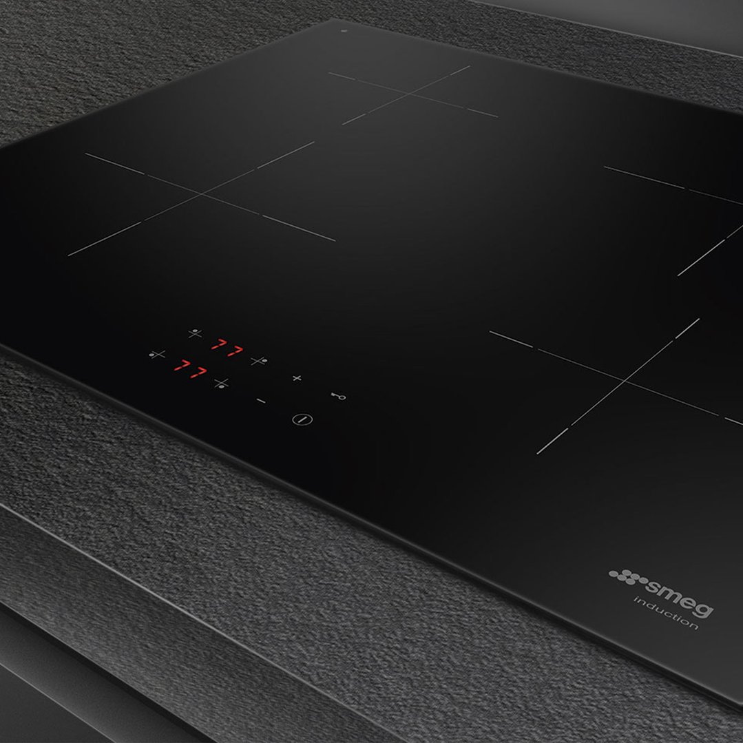 Smeg Classic 60cm 4 Zone Induction Cooktop - Black. SI2641DAU