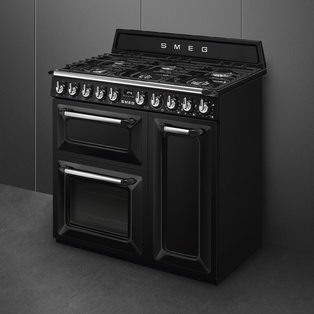 Smeg 90cm Victoria Aesthetic Freestanding Dual Fuel Oven/Stove TRA93BL