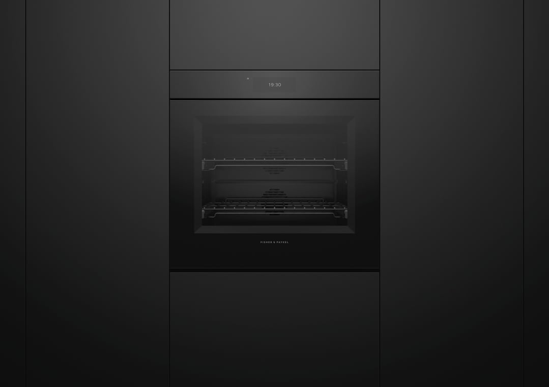 Fisher & Paykel 76cm Series 9, Minimal Handleless Pyrolytic Oven, Black Glass OB76SMPUNB3