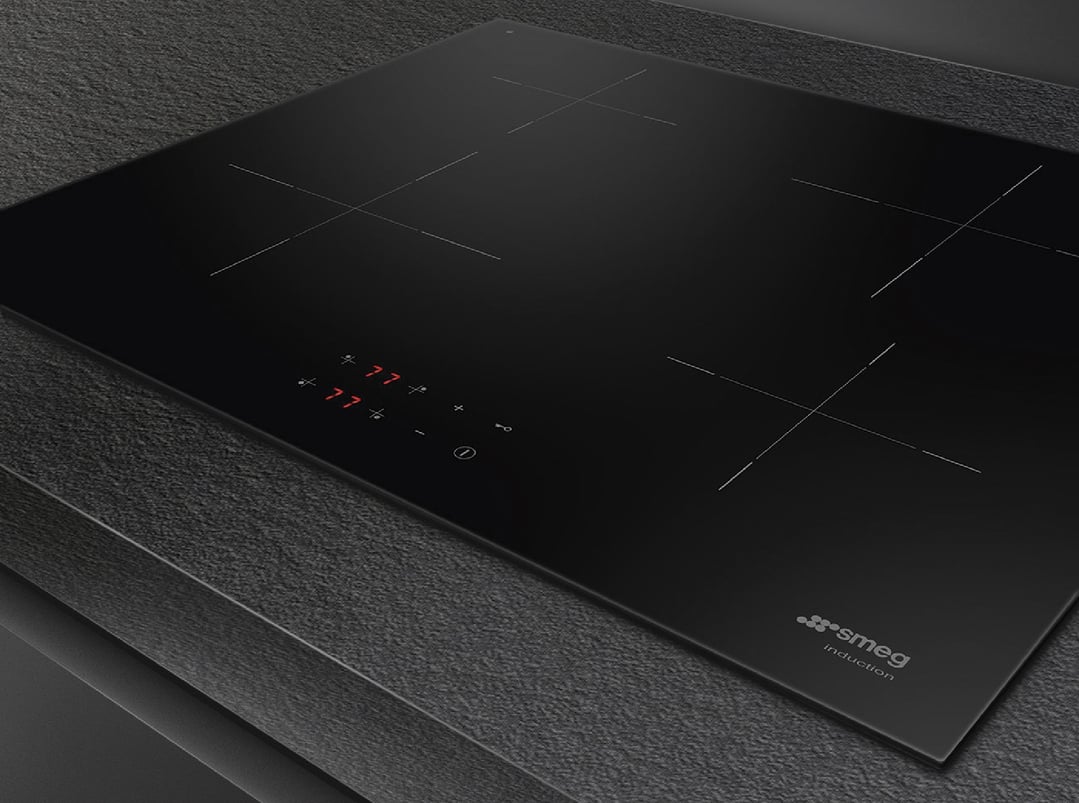 Smeg Classic 60cm 4 Zone Induction Cooktop - Black SI2641DAU