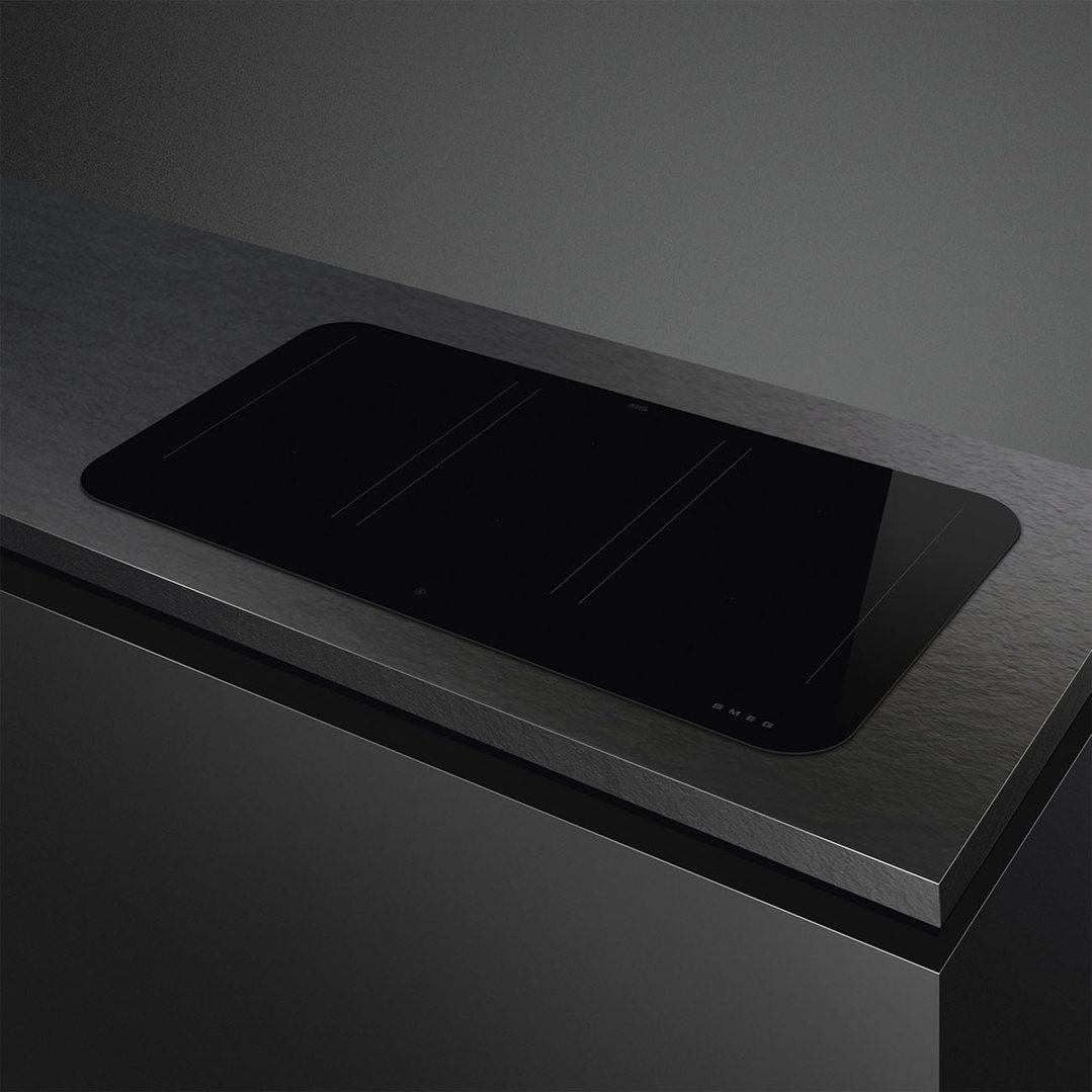 Smeg 90cm Isola Flat Induction Cooktop with Autovent 2.0 - Black SISL7964