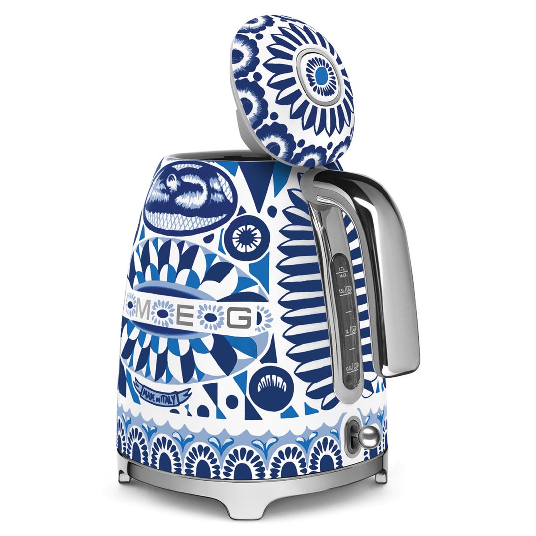 Smeg 50's Style Dolce & Gabbana Kettle - Blue Mediterraneo KLF03DGBAU