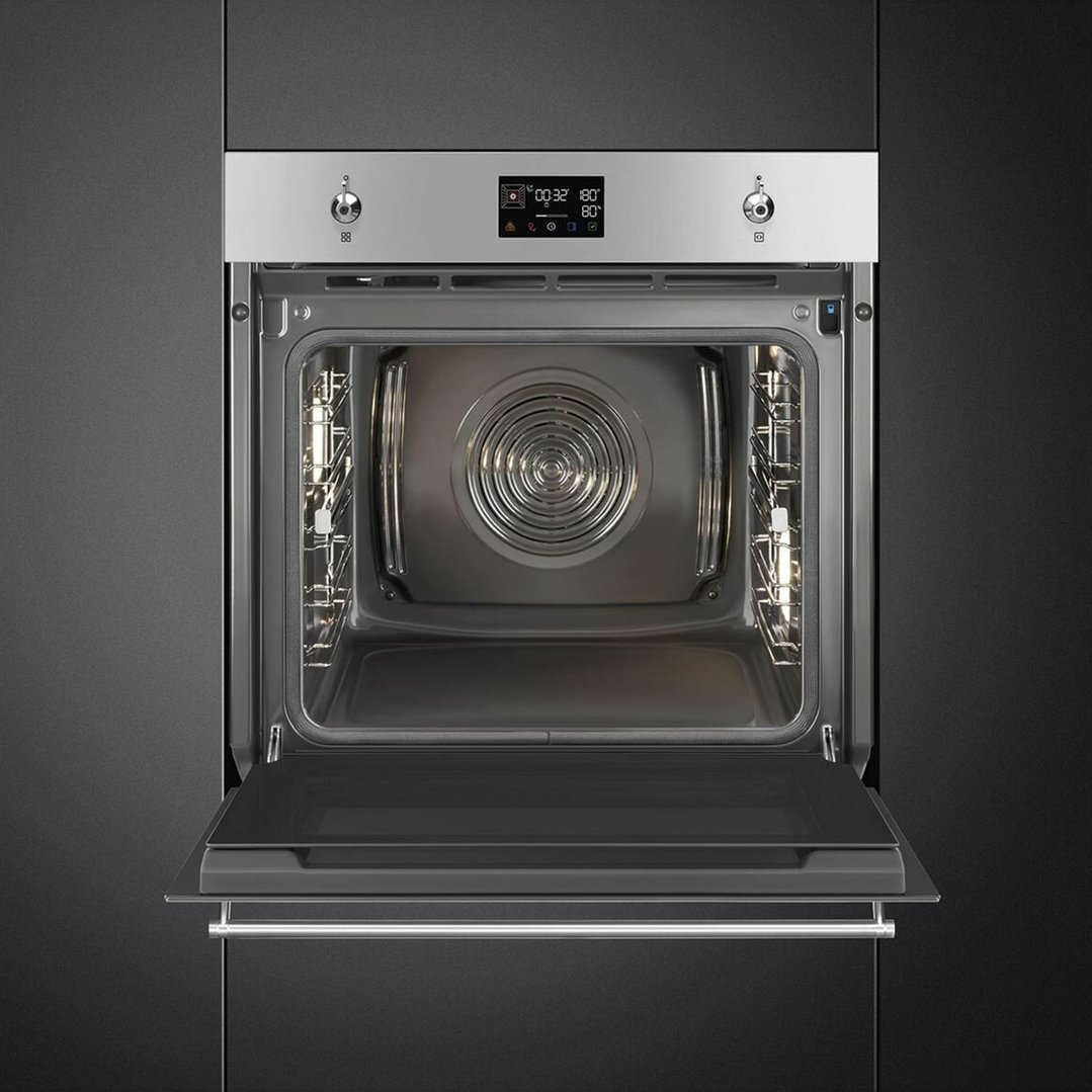 Smeg 60cm Classic Pyrolytic Steam Oven with Probe - Stainless Steel. SOPA6302S2PX