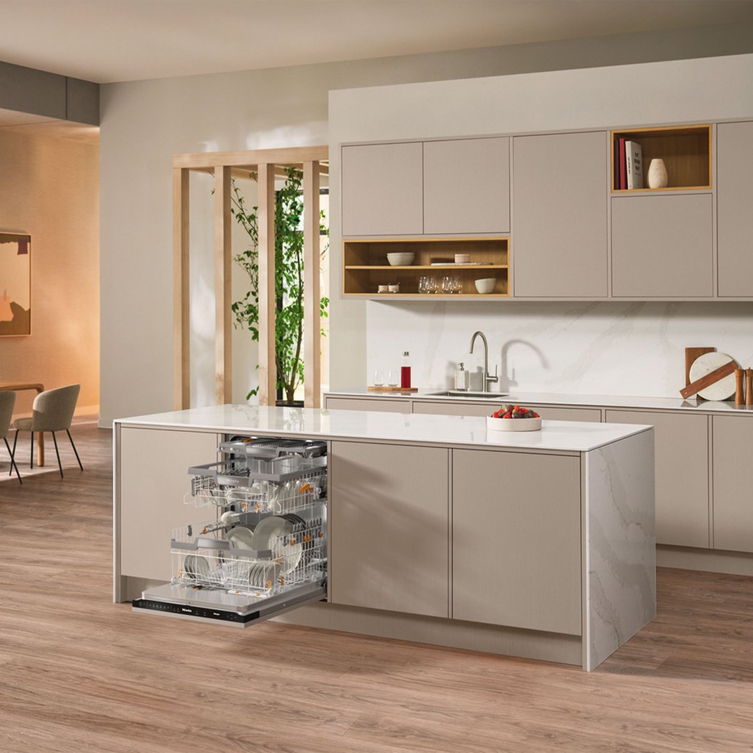 Miele 60cm XXL Fully Integrated Dishwasher with AutoOpen Drying, PowerDisk and Knock2Open G7799SCVIXXL