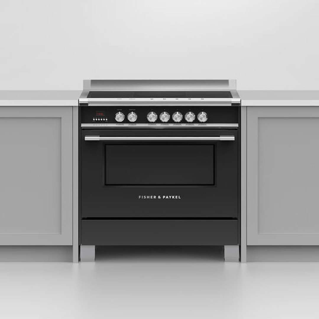 Black Fisher & Paykel 90cm Series 7 Classic induction cooker in a kitchen