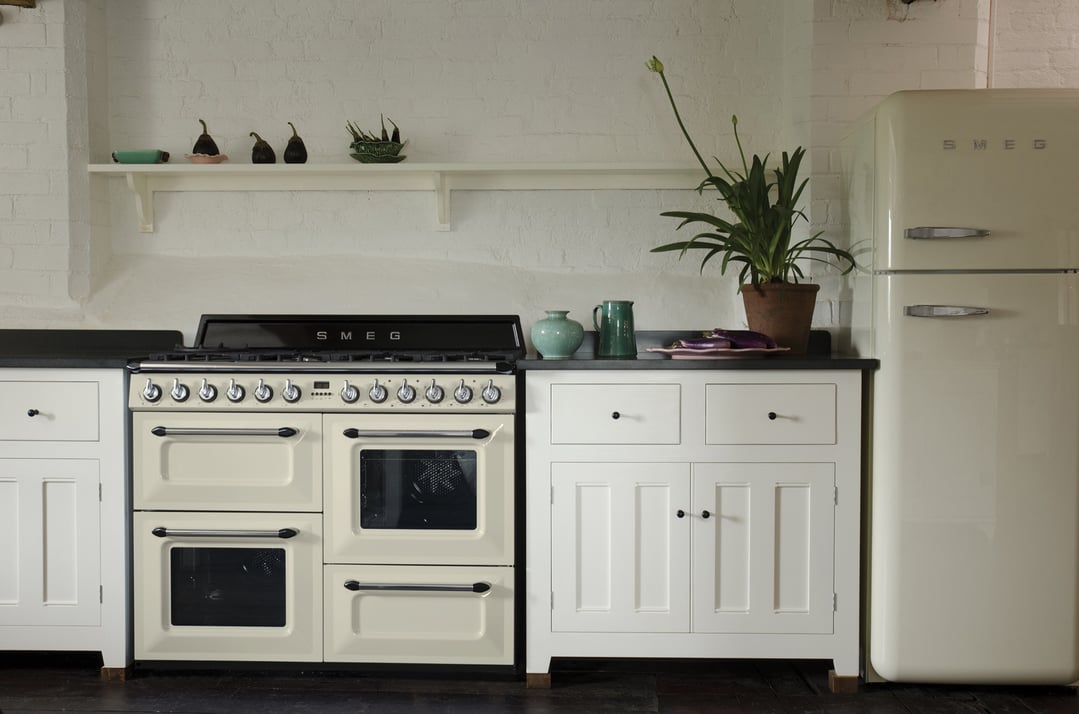 Smeg 110cm Victoria Aesthetic Freestanding Dual Fuel Oven/Stove TRA4110P