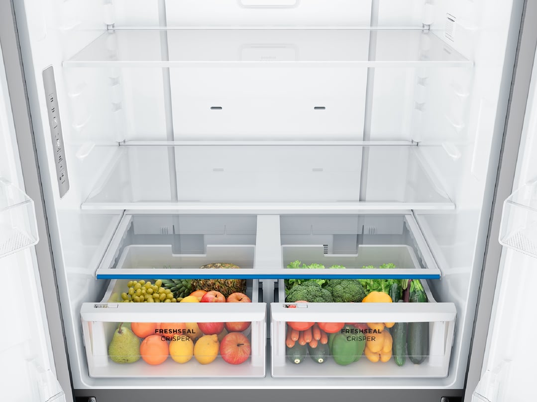 Westinghouse 564L Quad Door Fridge, Matte Charcoal Black WQE5700BD