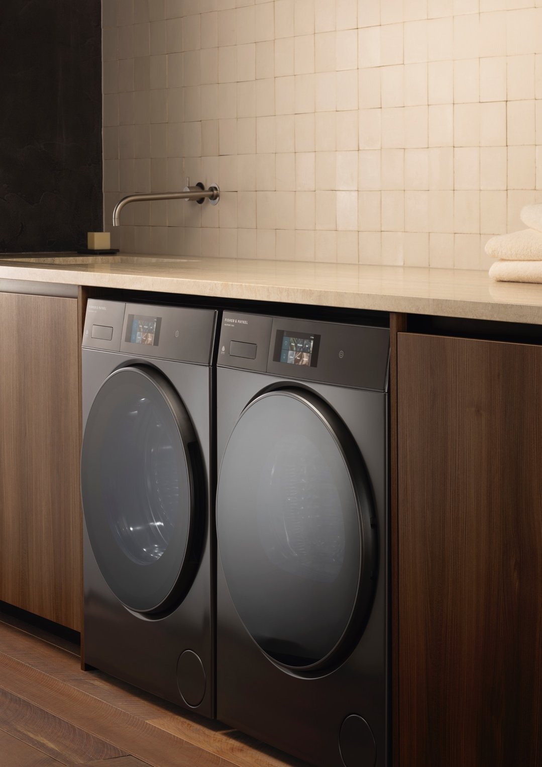 Fisher & Paykel 12kg Series 7 Contemporary Front Loader Washer - Graphite WH1260RG5