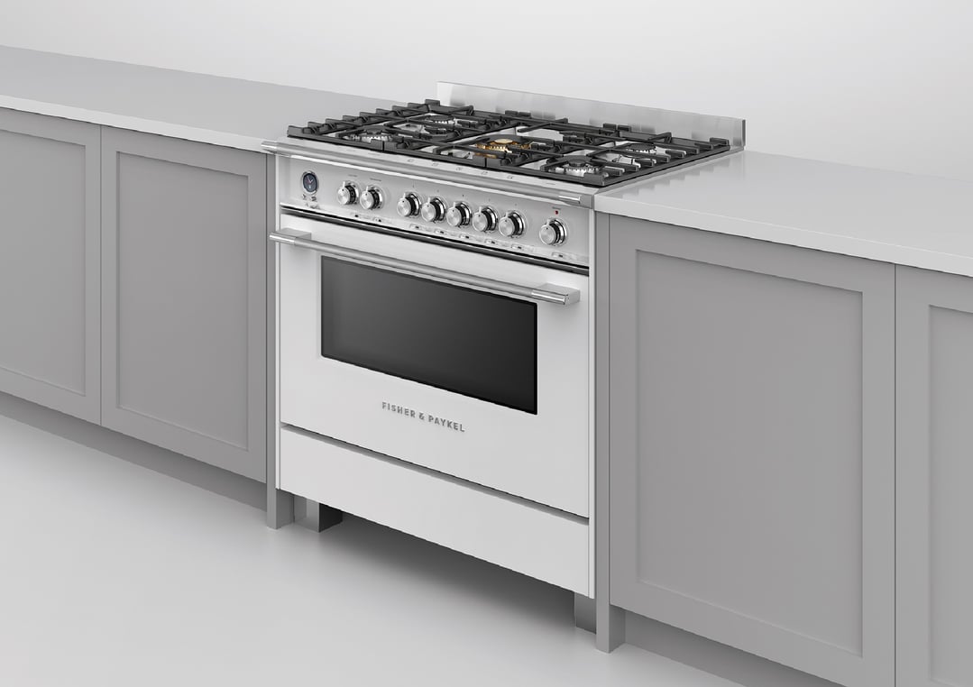 Fisher & Paykel 90cm Series 9 Classic 5 Burner Dual Fuel Pyrolytic Cooker OR90SCG6W1