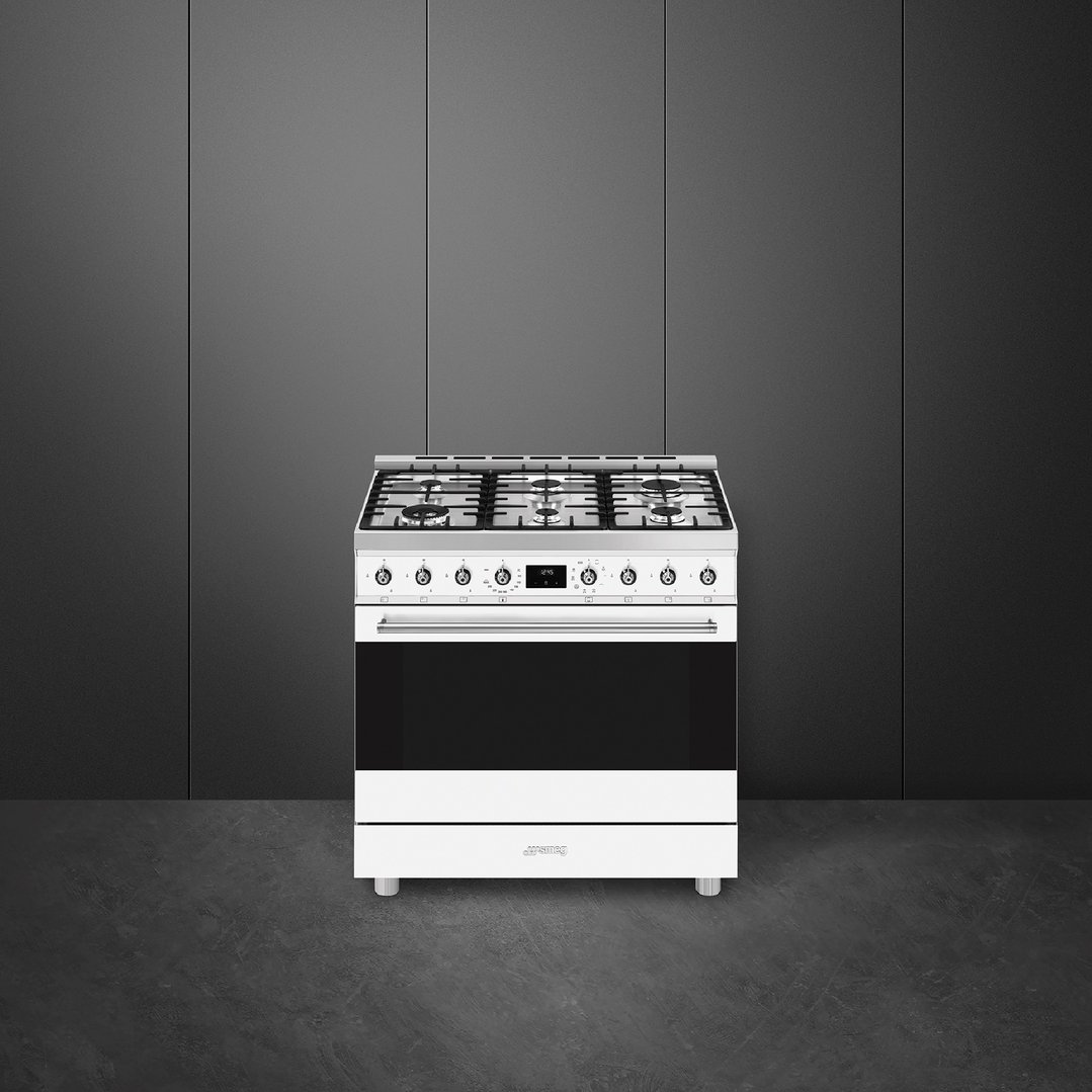 Smeg 90cm 6 Burner Classic Freestanding Dual Fuel Cooker White CS9GMWHA2
