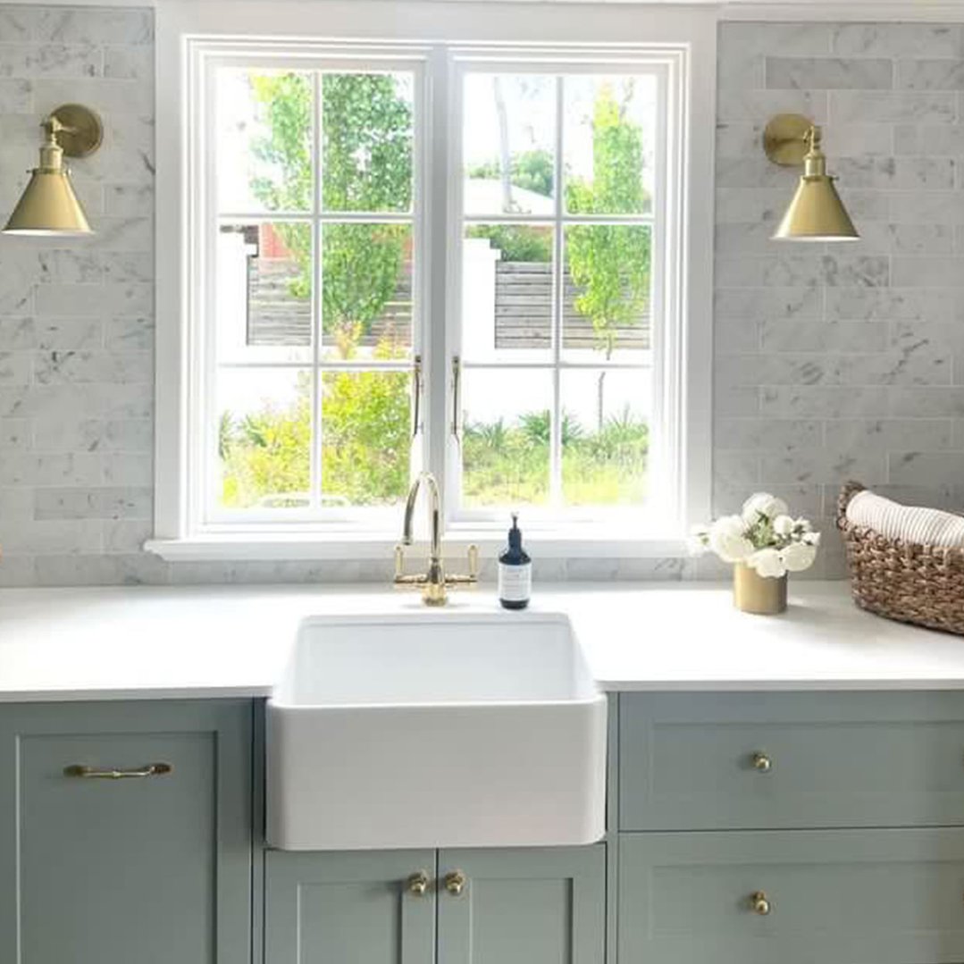 Turner Hastings Novi 50x46 Fireclay Butler Sink - Gloss White NO50FS