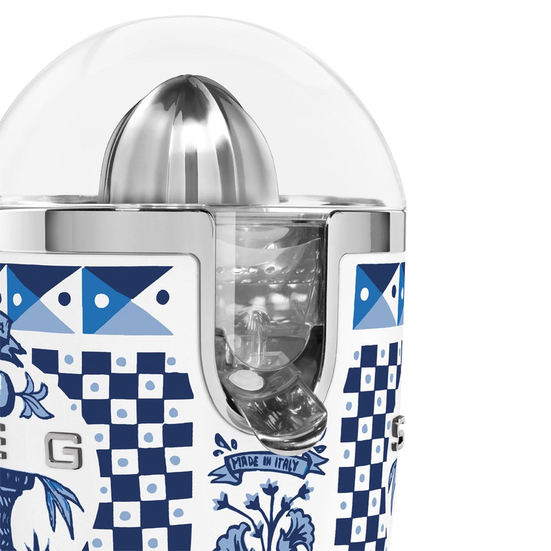 Smeg 50's Style Dolce & Gabbana Citrus Juicer - Blue Mediterraneo CJF01DGBAU