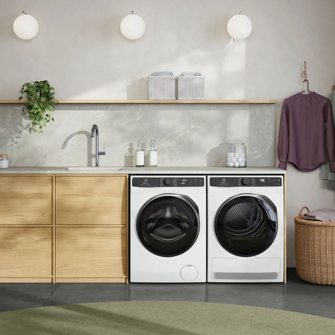 Electrolux 12kg UltimateCare 700 Front Load Washing Machine White EWF1243R7WCS