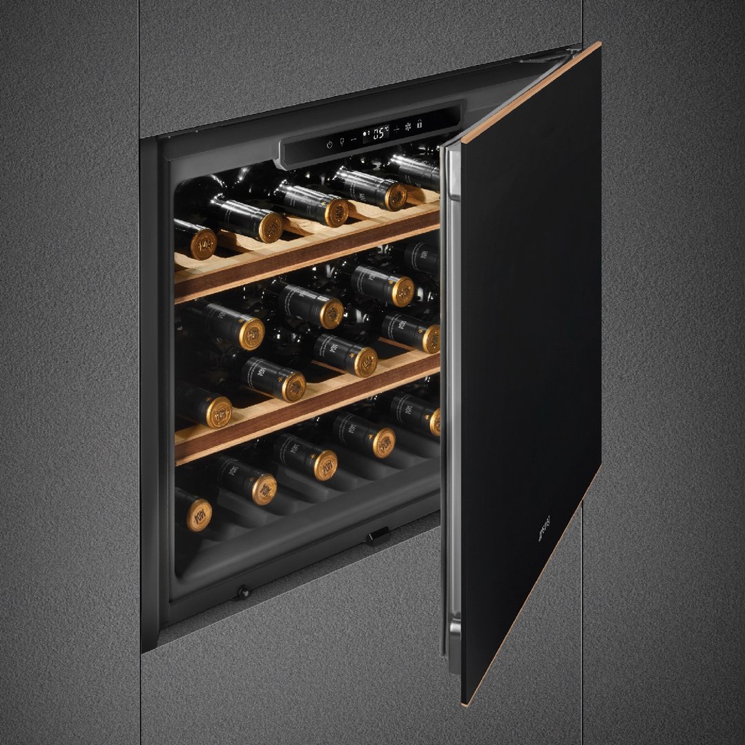 Smeg 45cm Black Dolce Stil Novo Built-In Wine Cooler - 21 Bottles CVI621NR3