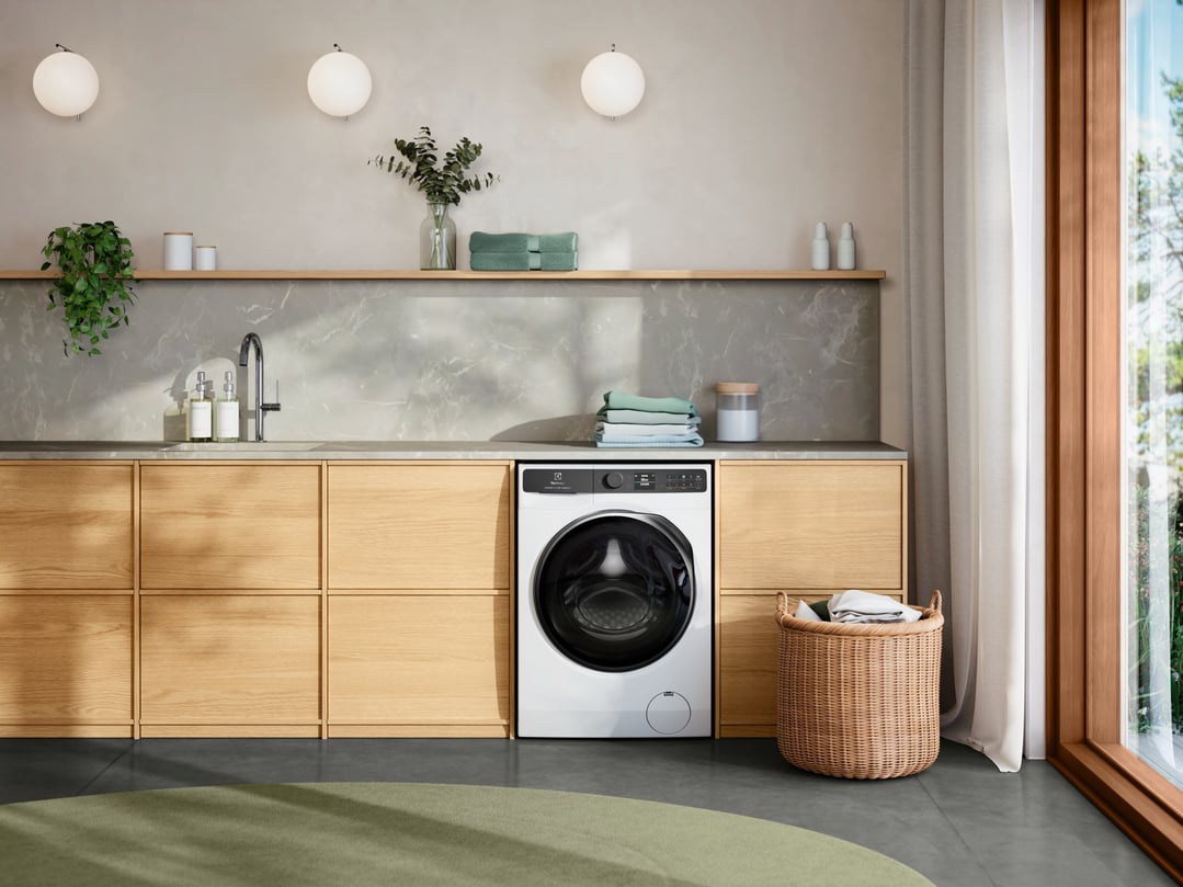 Electrolux 12kg UltimateCare 900 Front Load Washing Machine with 8kg Dryer White EWW1242R9WCS