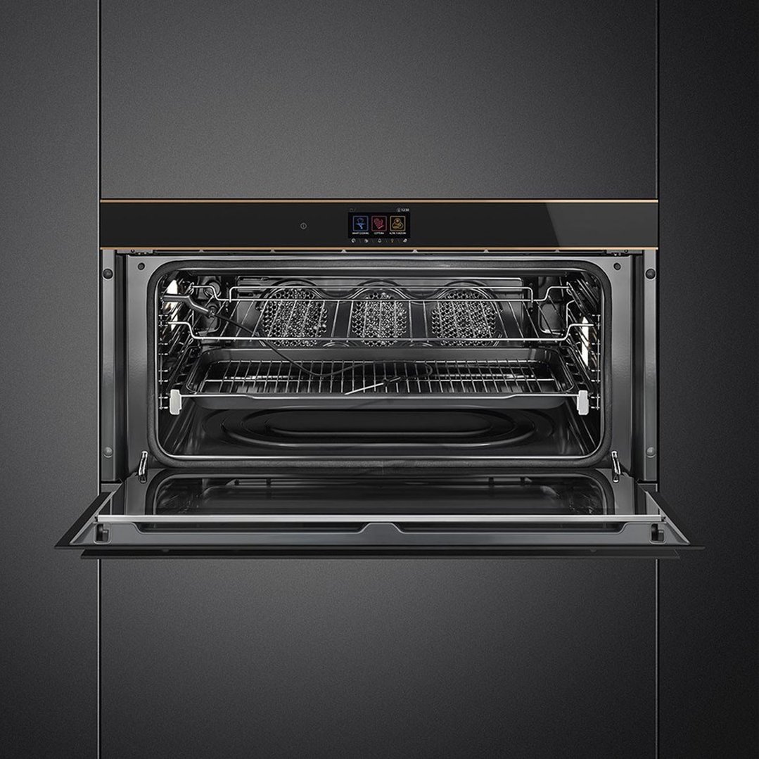 Smeg 90cm Dolce Stil Novo Pyrolitic Touch Control Oven Black SFPR9606WTPNR