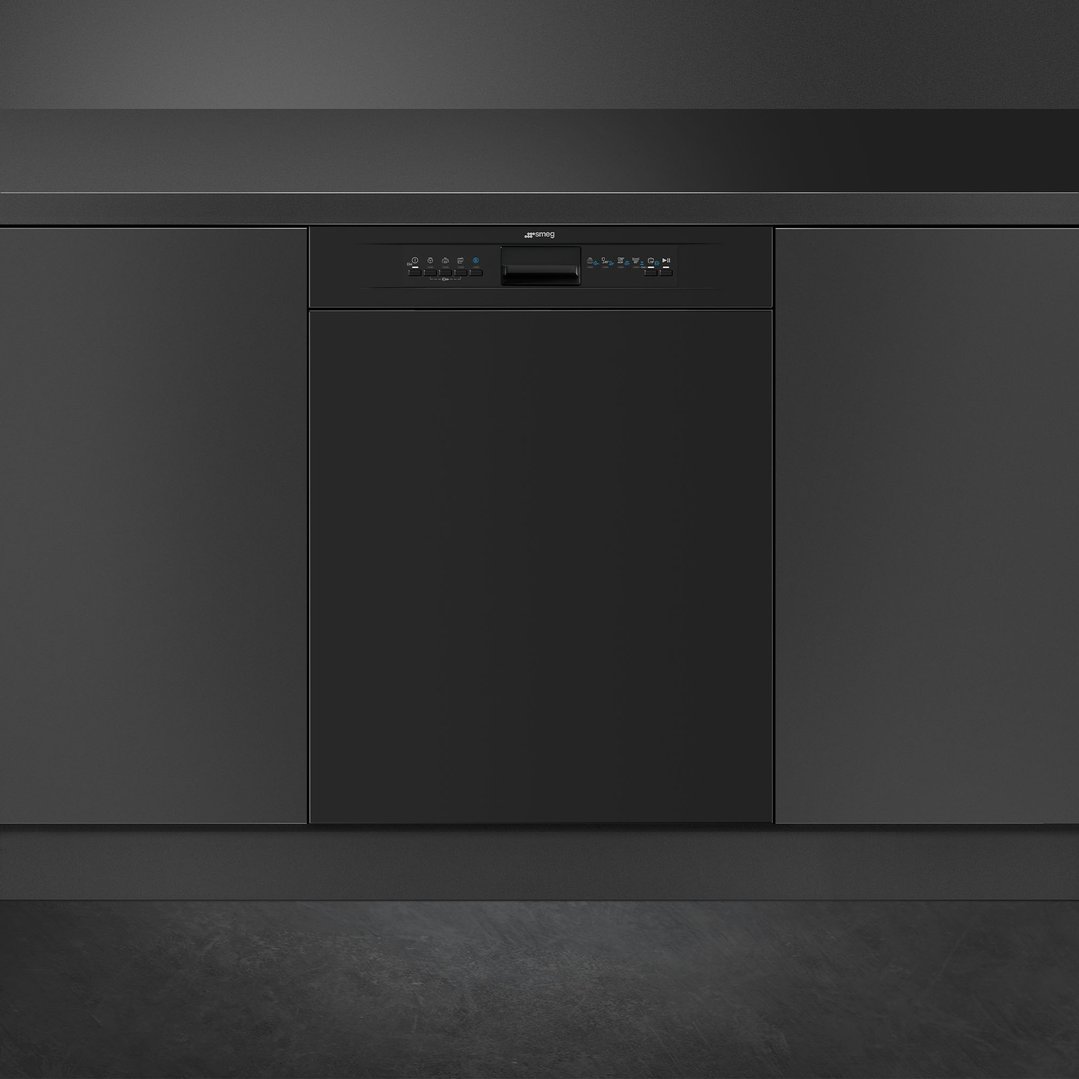 Smeg 60cm Matte Black Underbench Dishwasher DWAU6224N4