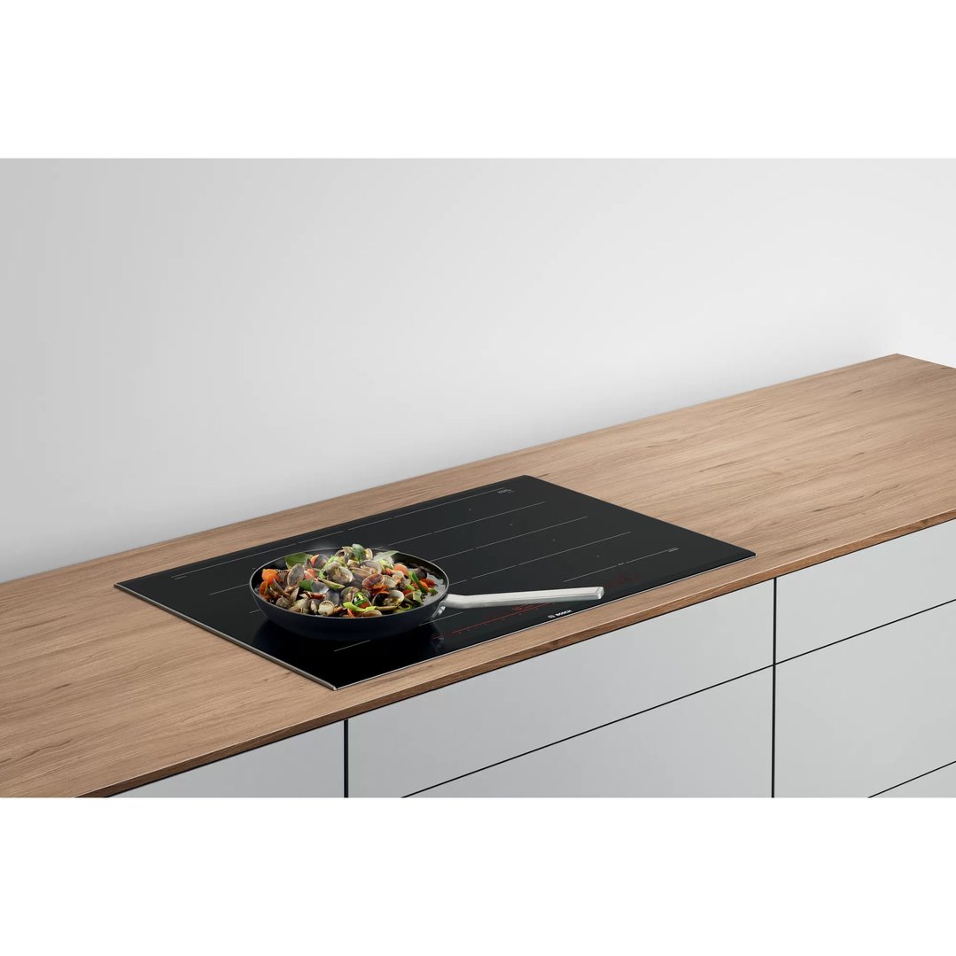 Bosch ProInduction iron pan, 28 cm, non stick coating HEZ9FE280
