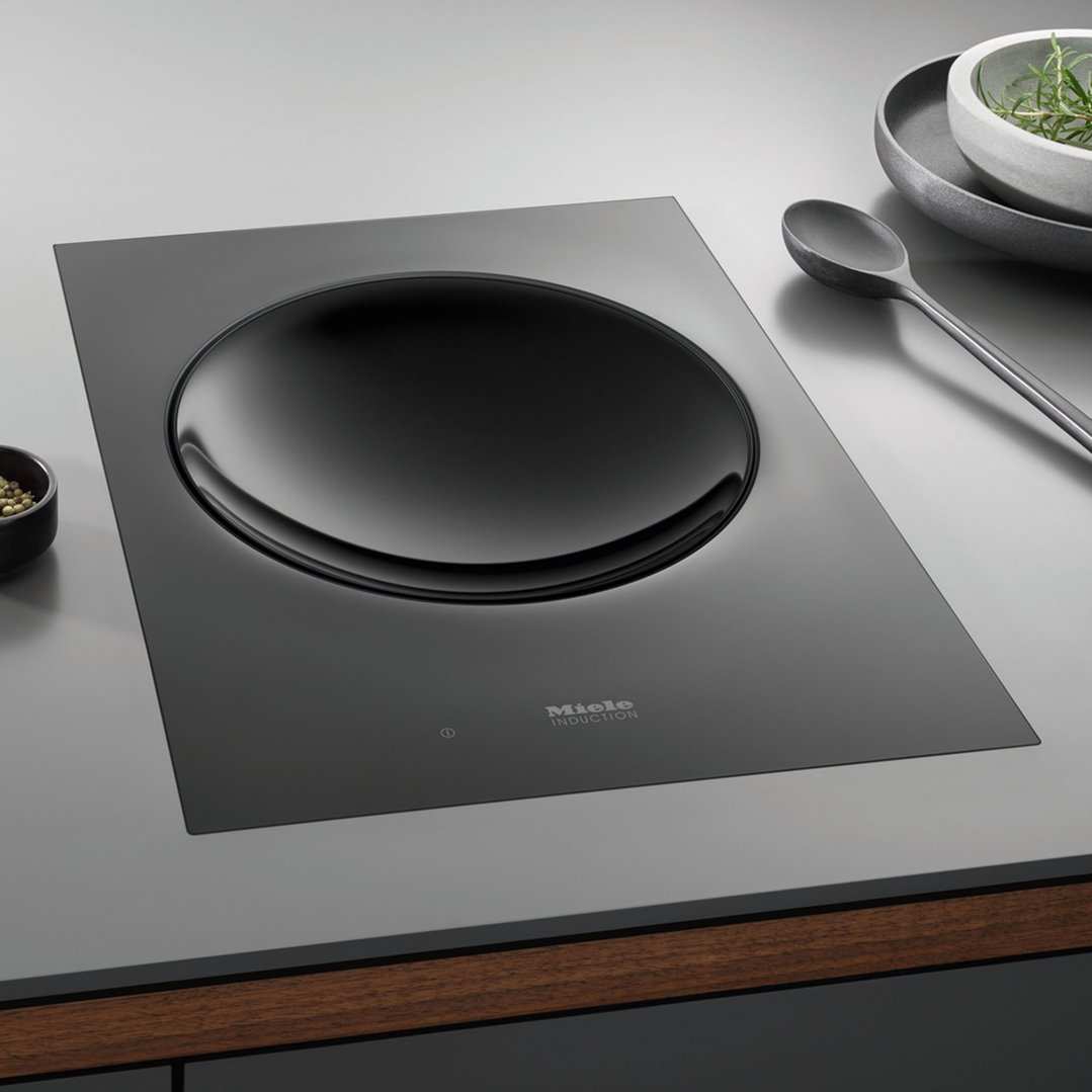 Miele SmartLine Induction Wok Set CS7641FL Signature Appliances