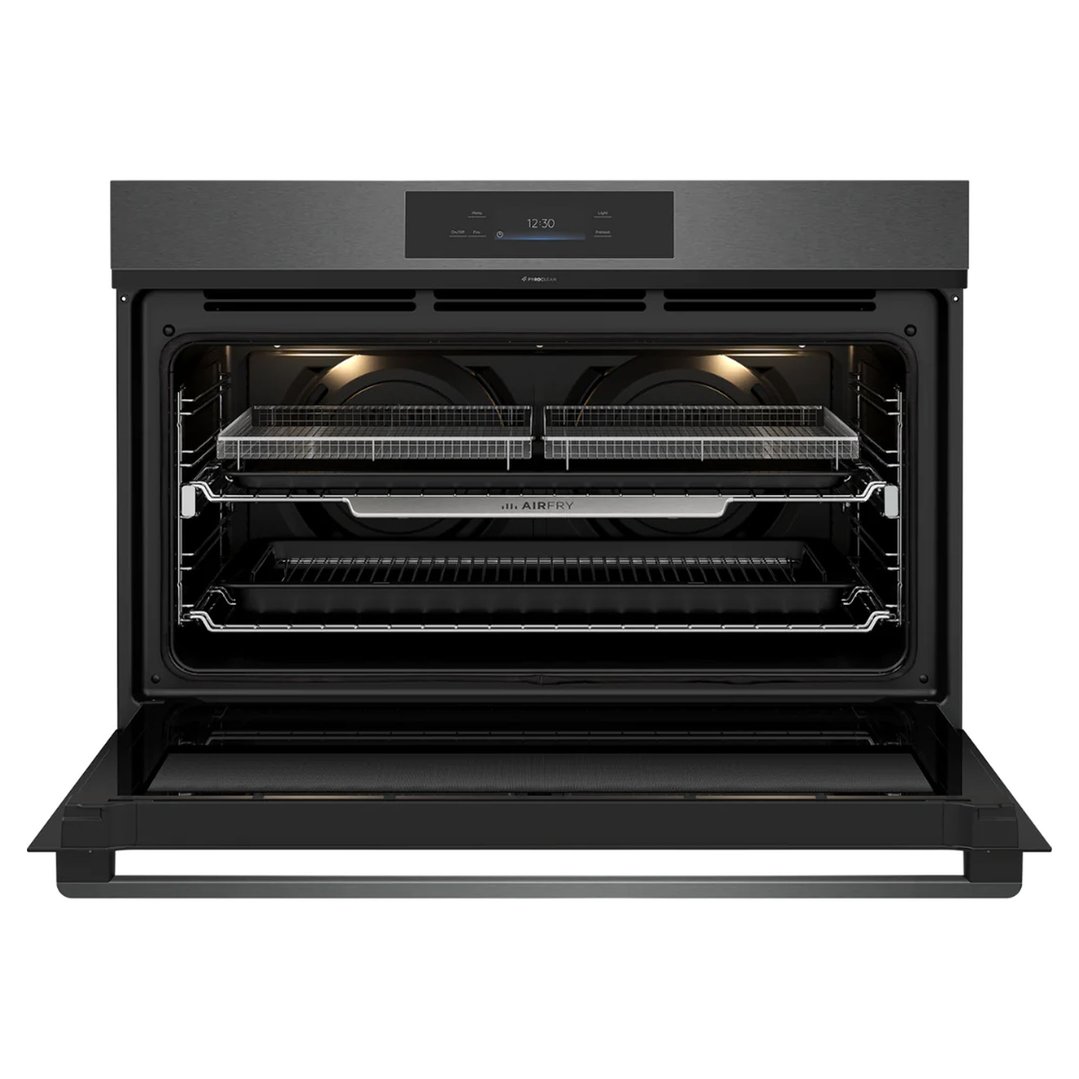 Westinghouse 90cm Pyrolytic Multi-function 17 Oven with Air Fry WVEP9917DD