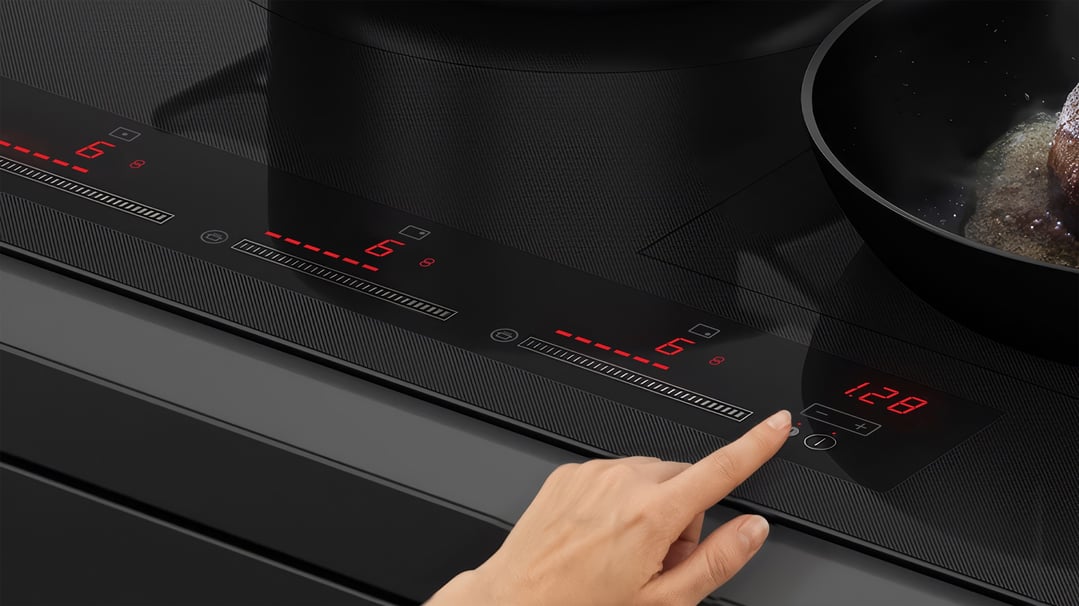 Fisher & Paykel 90cm Series 7, 5 Zone Induction Cooktop, 2 SmartZones, Black CI905ZZDTB5