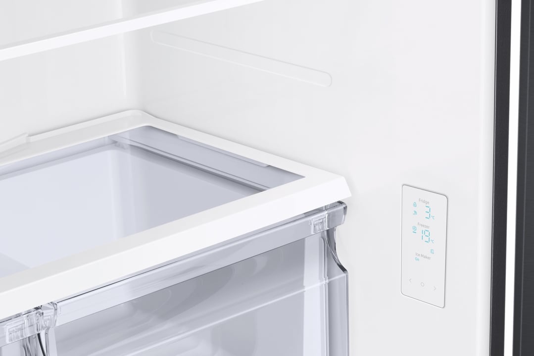 Samsung 495L French Door Refrigerator Freezer Drawer - Black SRF5300BD