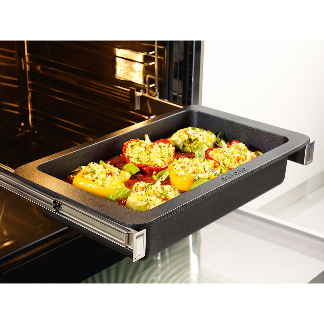 Miele Gourmet Oven Dish HUB5000M