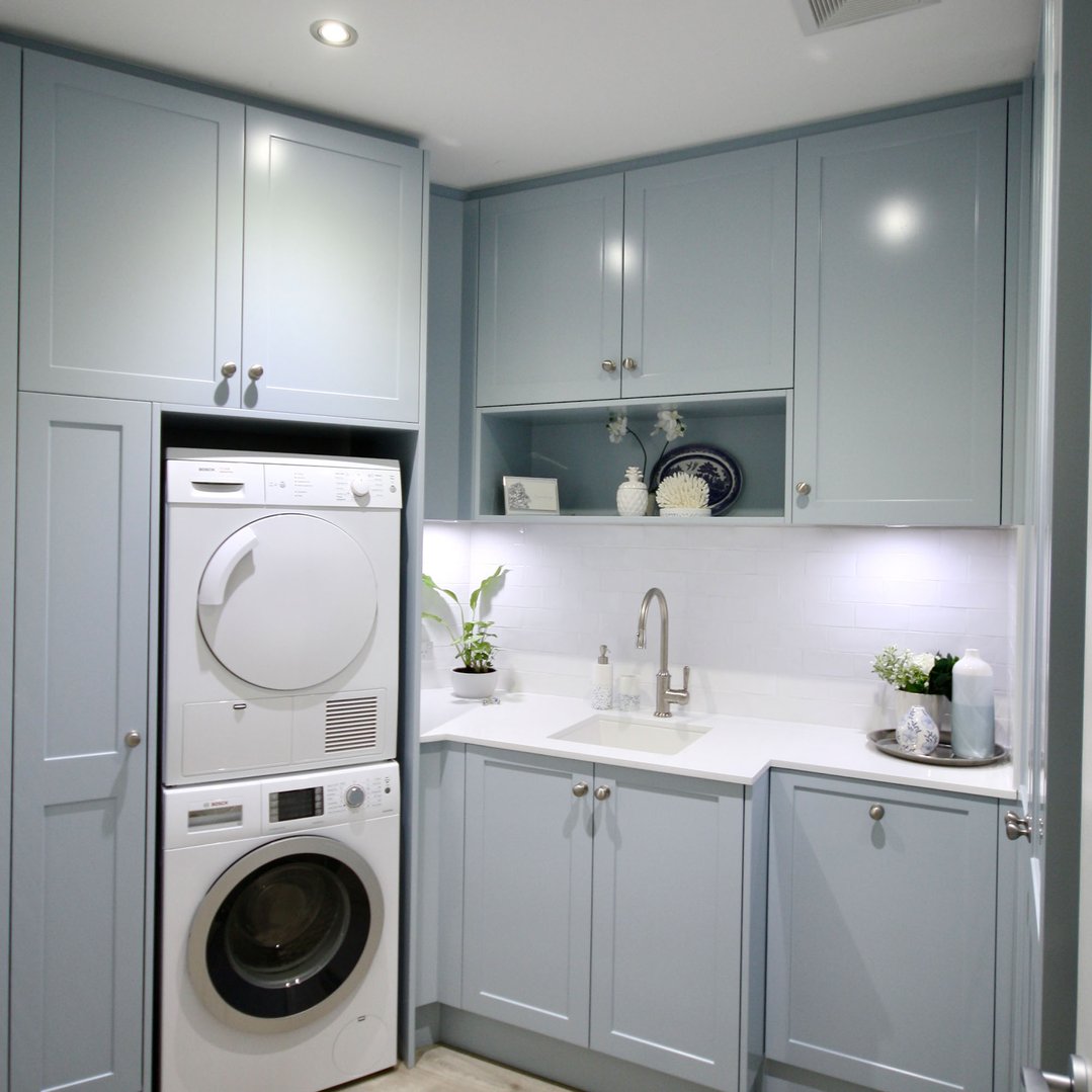 Turner Hastings Cuisine 46x46 Inset / Undermount Fireclay Sink CU46FS