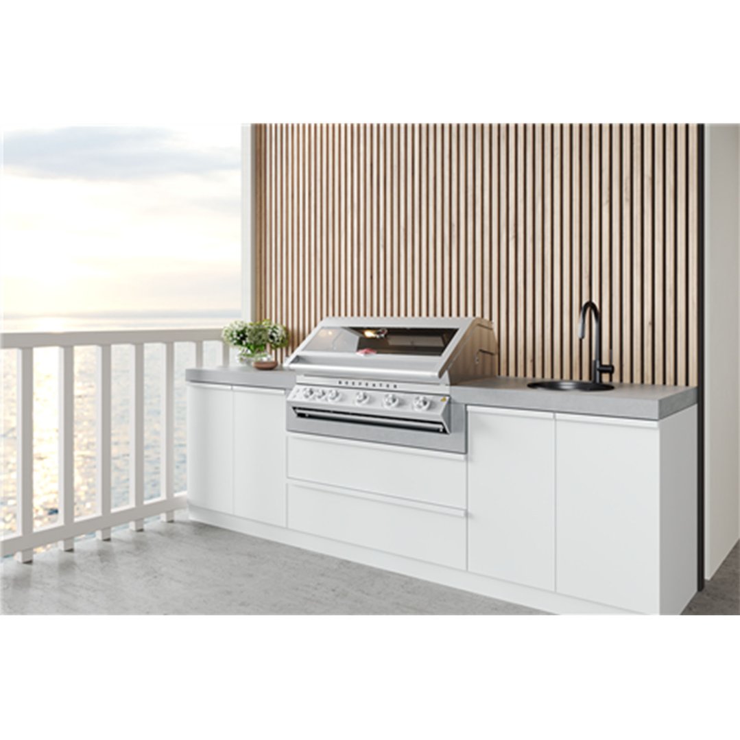 Beefeater 7000 Premium 5 Burner Built-In BBQ, Stainless Steel BBF7655SA