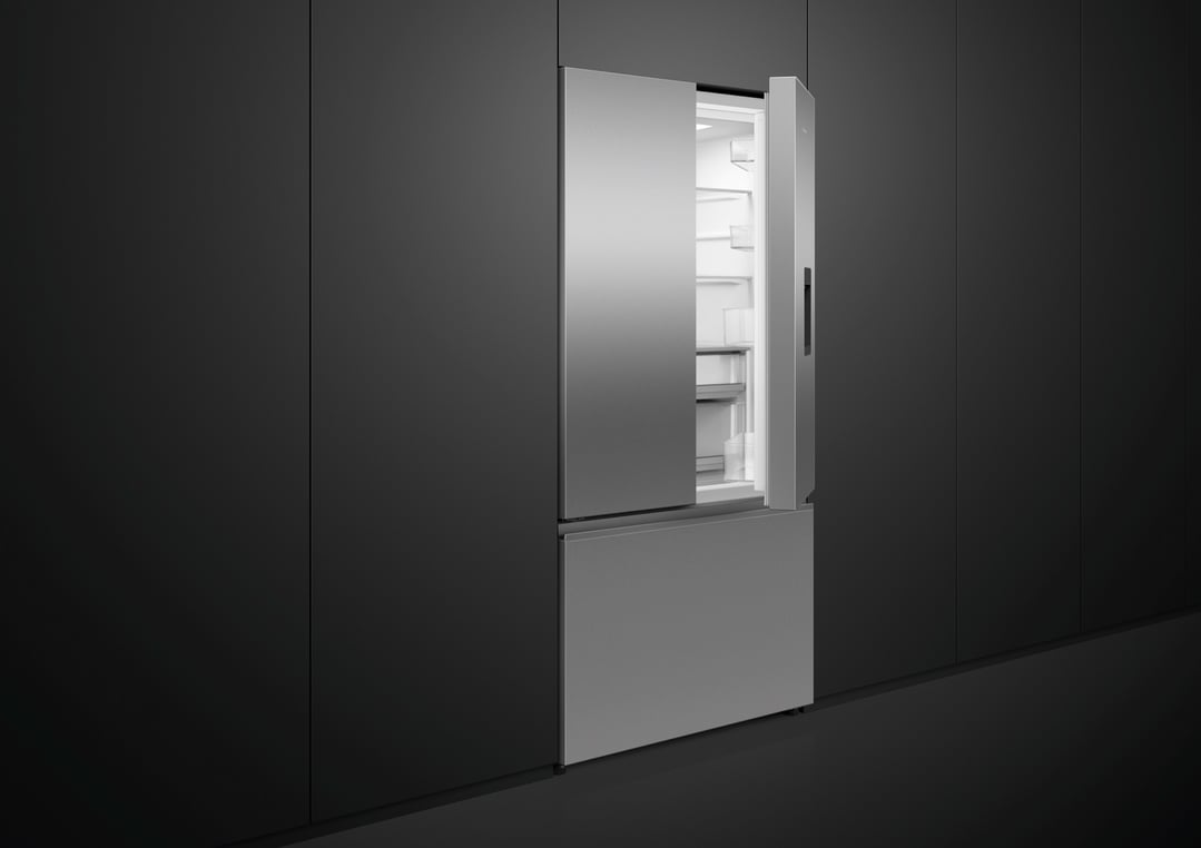 Fisher & Paykel 511L Series 7 Stainless Steel French Door Refrigerator Freezer, Ice & water RF505ANUX1