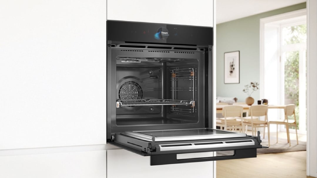 Bosch 60cm Accent Line Built-in Oven with Microwave & Steam - Black HNG978QB1A
