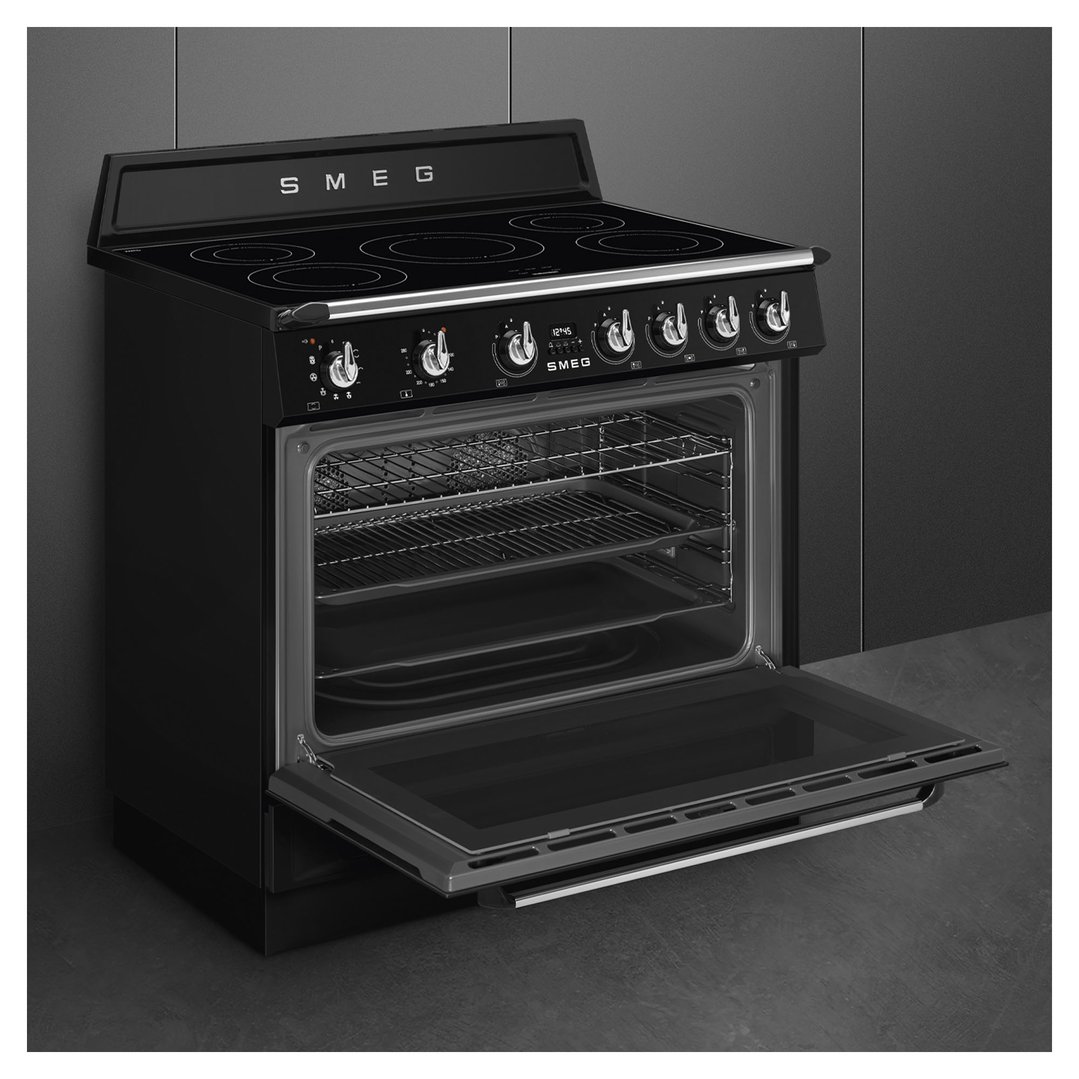 Smeg 90cm Victoria Aesthetic Cooker with Induction Hob Black TR90IPBL